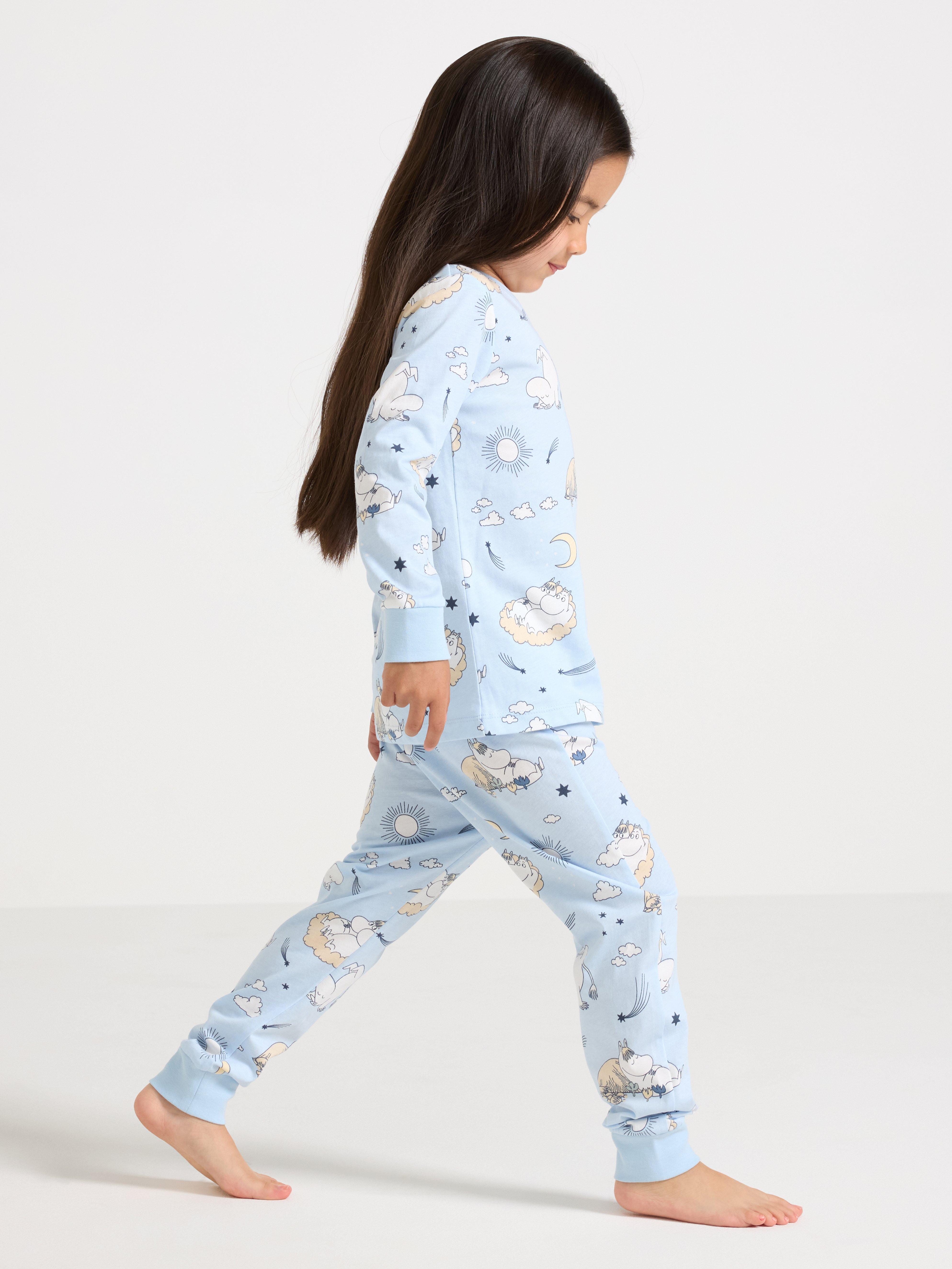 Pijama Moomin azul claro