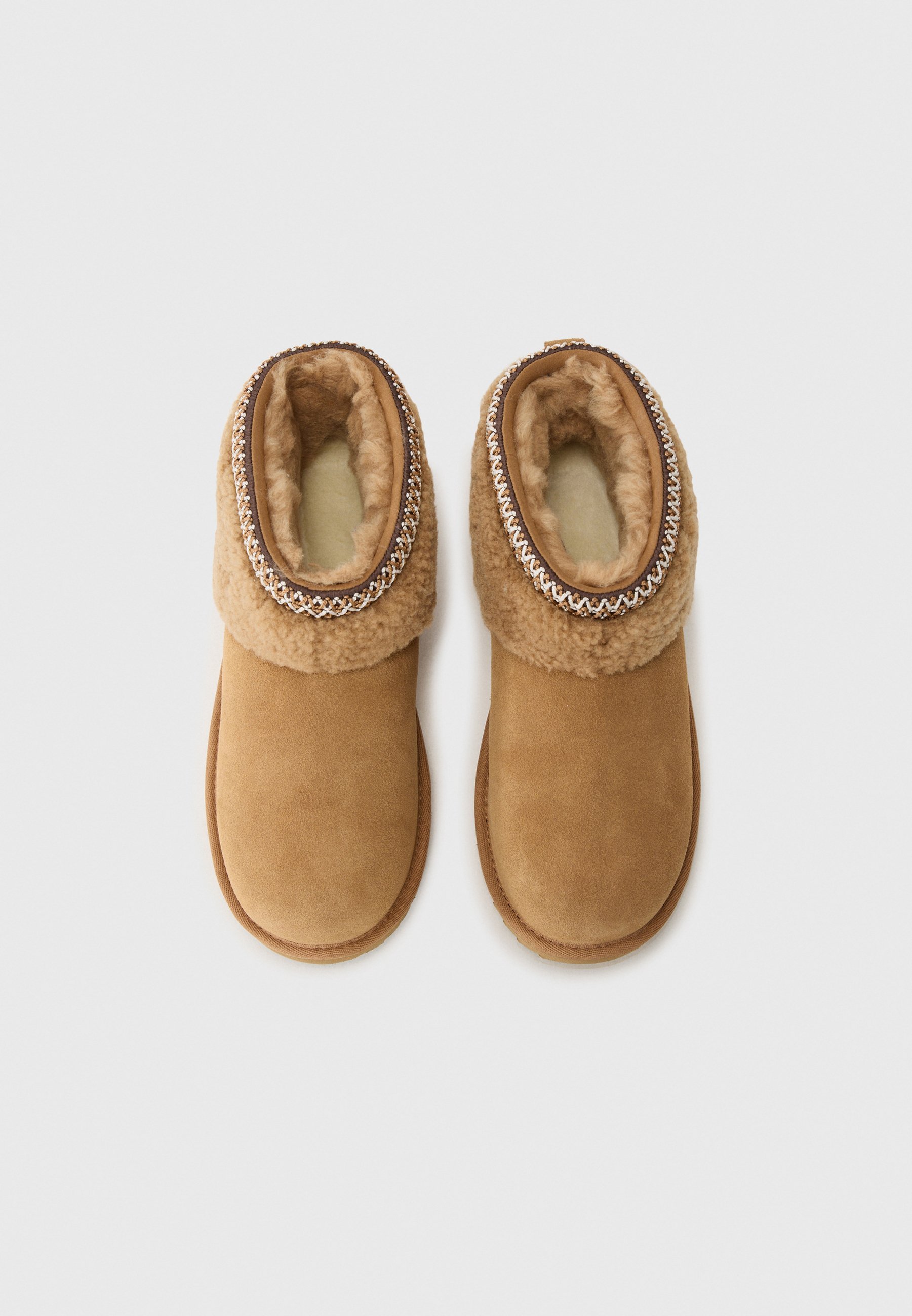 UGG CLASSIC ULTRA MINI UNISEX - Winterlaarzen - kastanjebruin