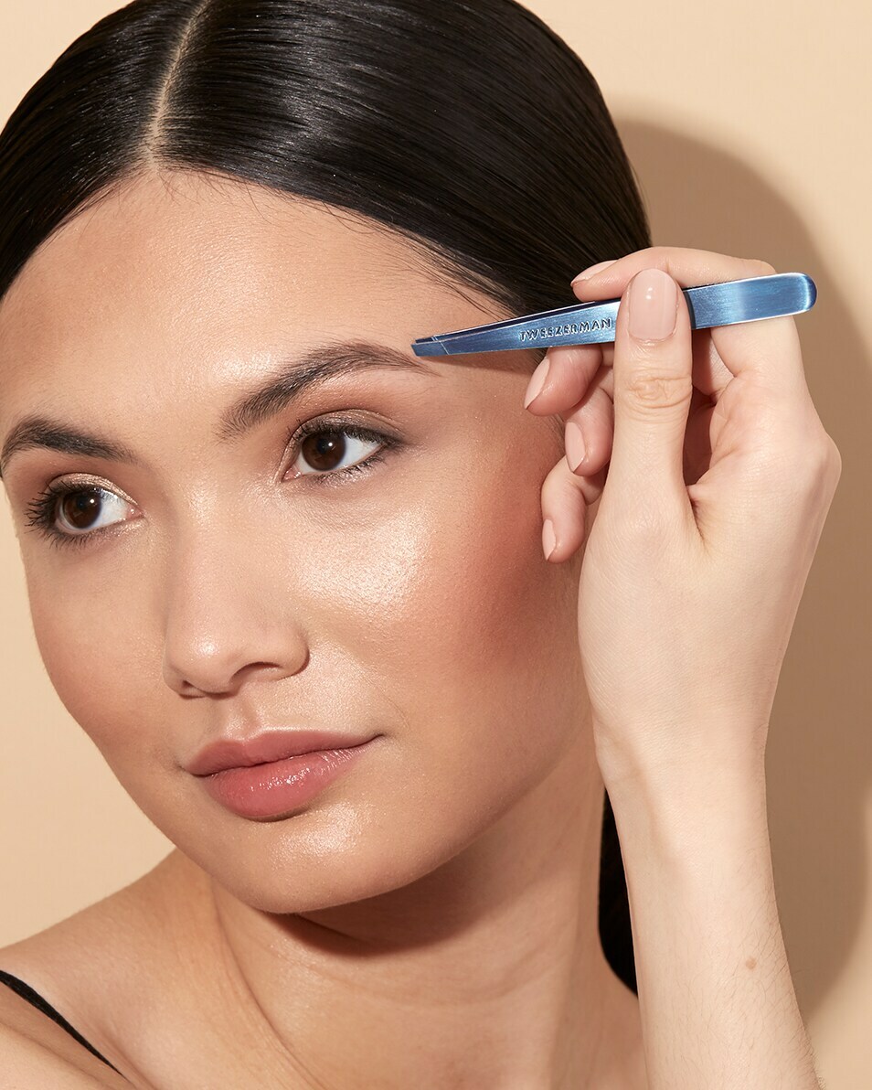 TWEEZERMAN SLANT TWEEZER SLANT TWEEZER BELL BOTTOM BLUE