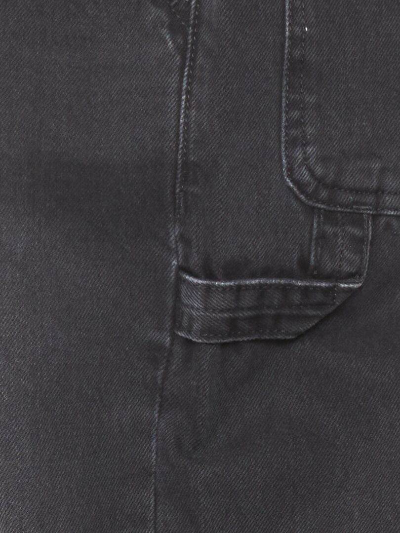 Calça jeans reta com bolsos laterais - CINZA