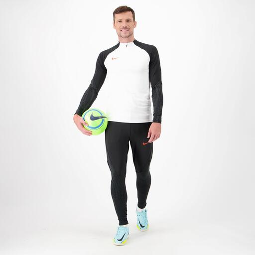  Nike Strike