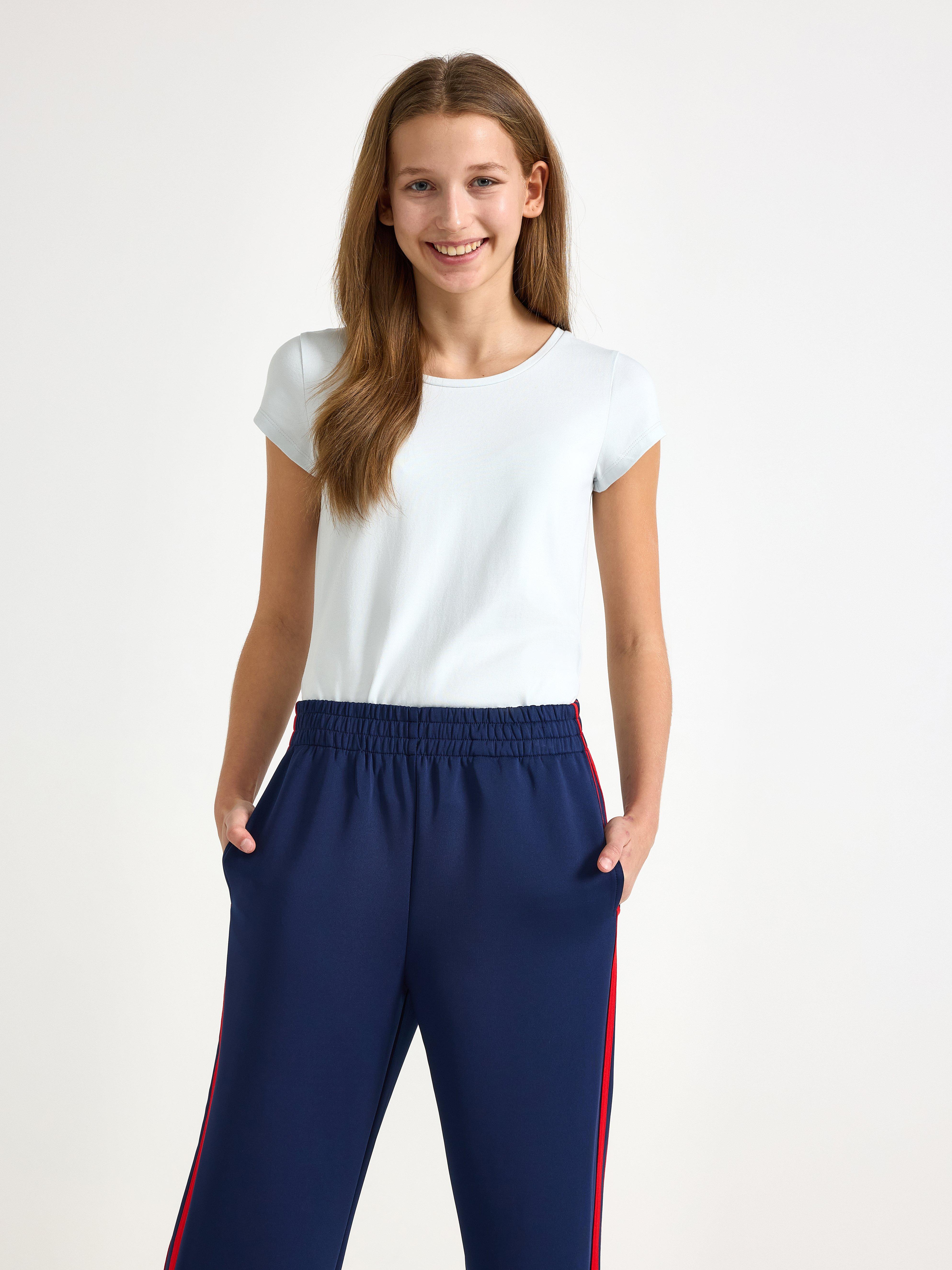 Top con mangas cortas azul claro