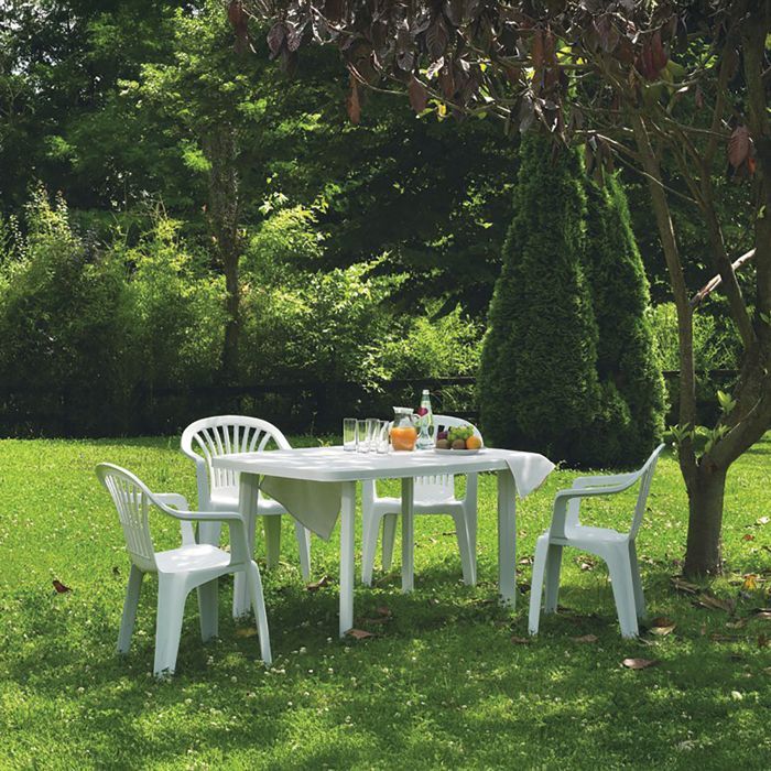 Resin garden furniture set – Oval table and 4 armchairs, White, 137x85x72 cm
