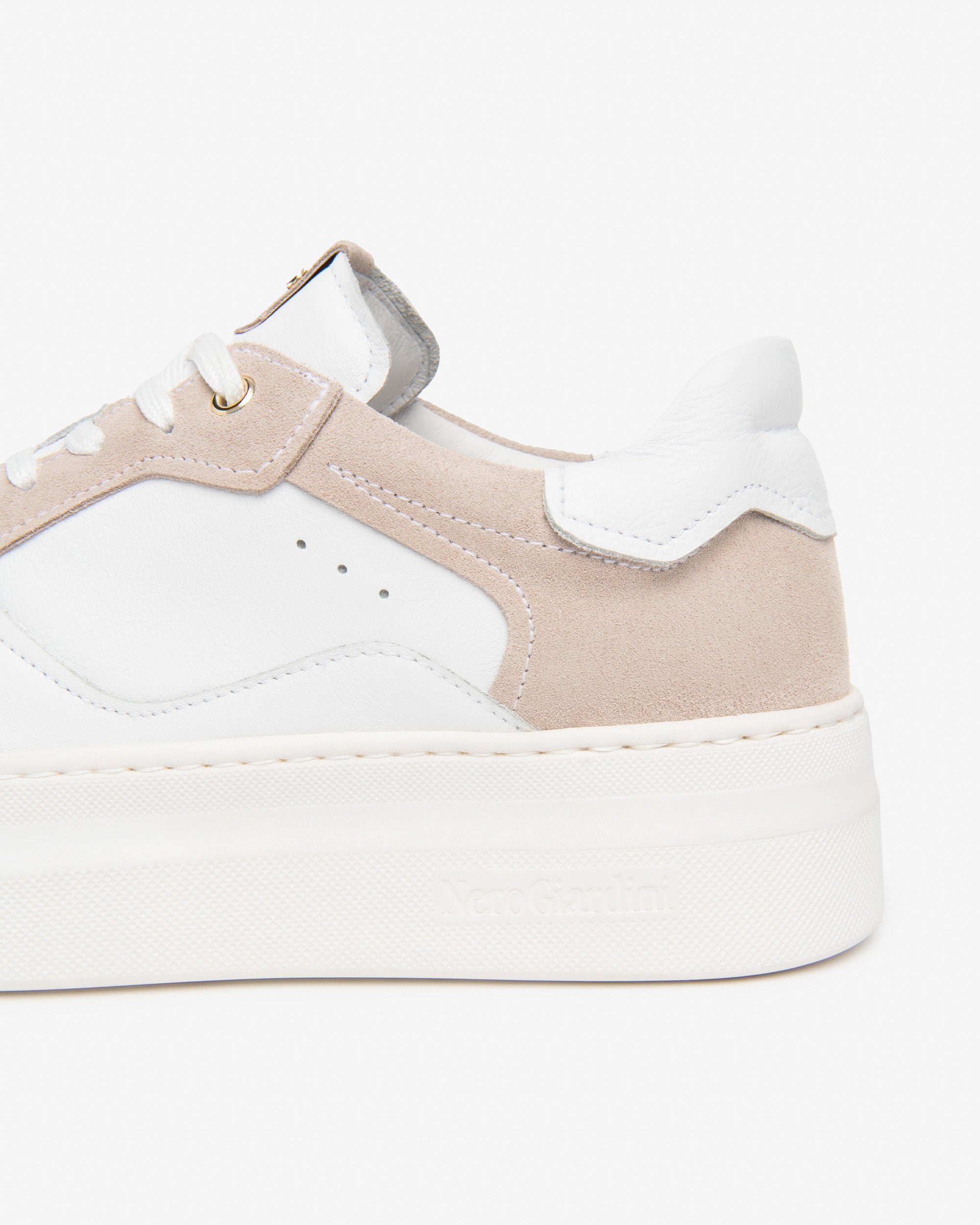 Baskets en cuir et daim pour femmes