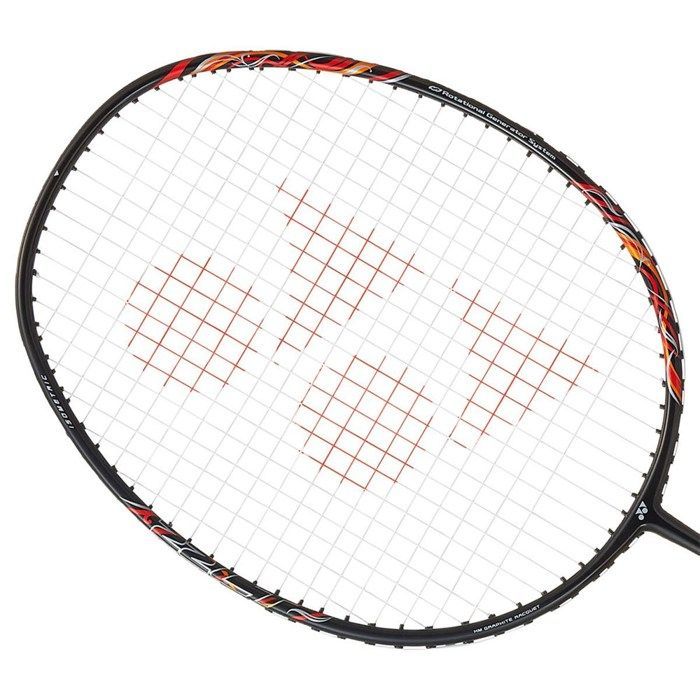 Yonex Astrox 22 Lt Zwart Rood ASTR22LTBKRD Rocket