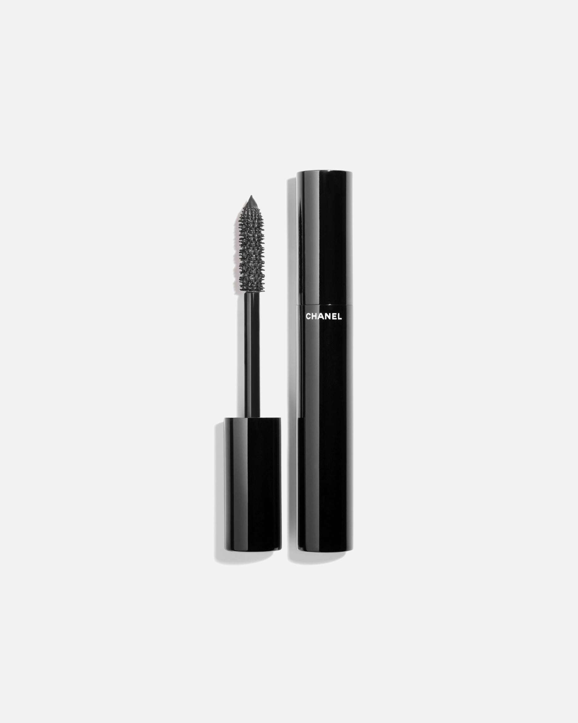CHANEL Le Volume de Chanel skropstu tuša - 6g