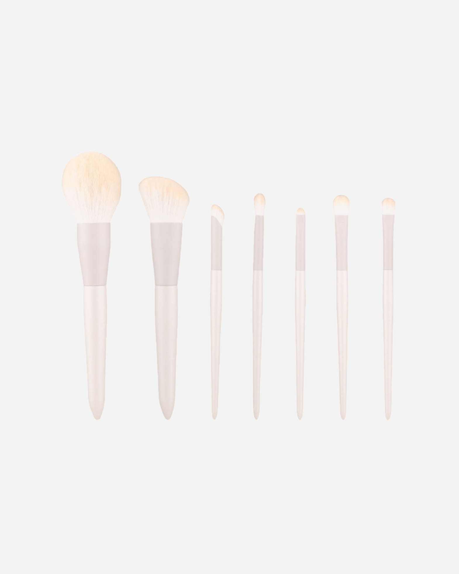 Zestaw pędzli do makijażu Technique Pro Feather Lite – beżowy