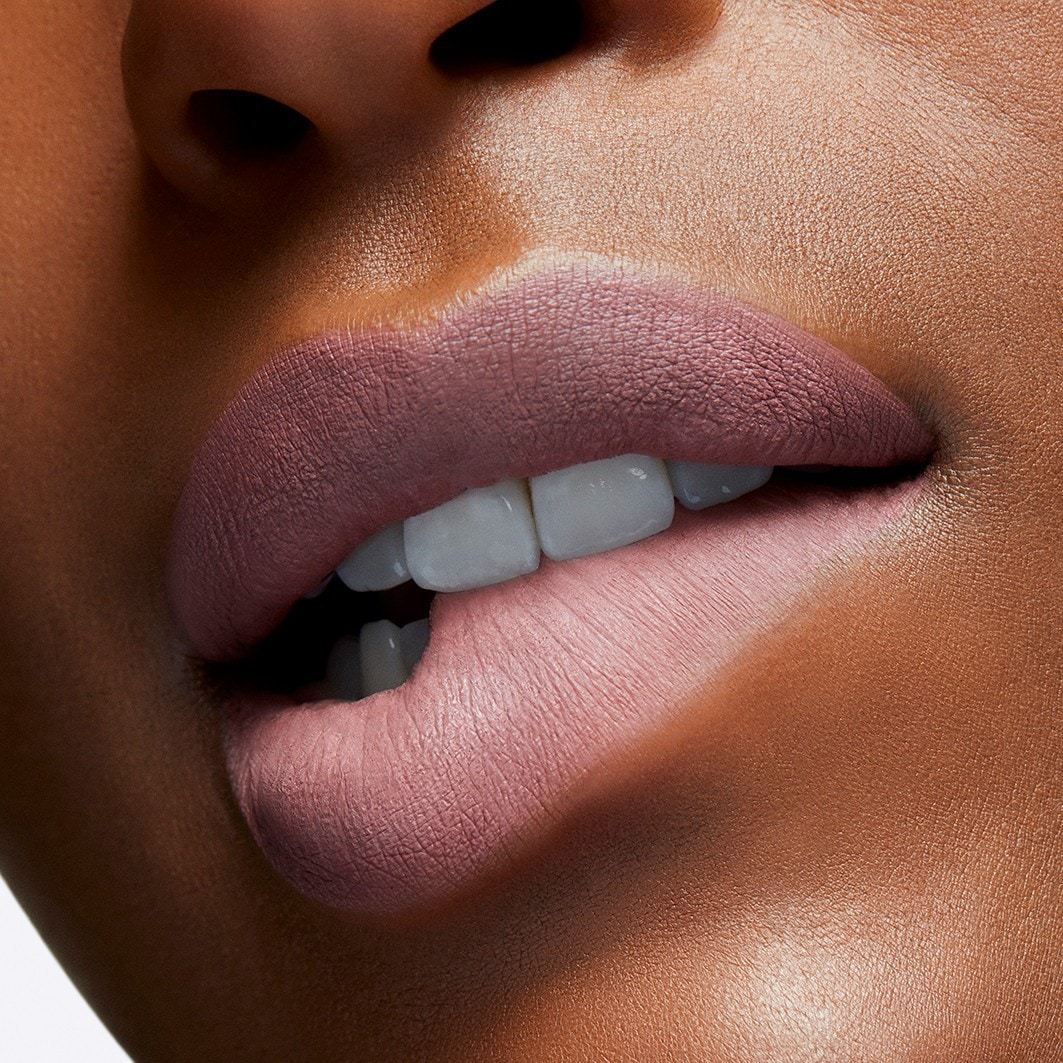 MAC lūpu krāsa Locked Kiss Ink™ šķidrā lūpu krāsa – 5 ml