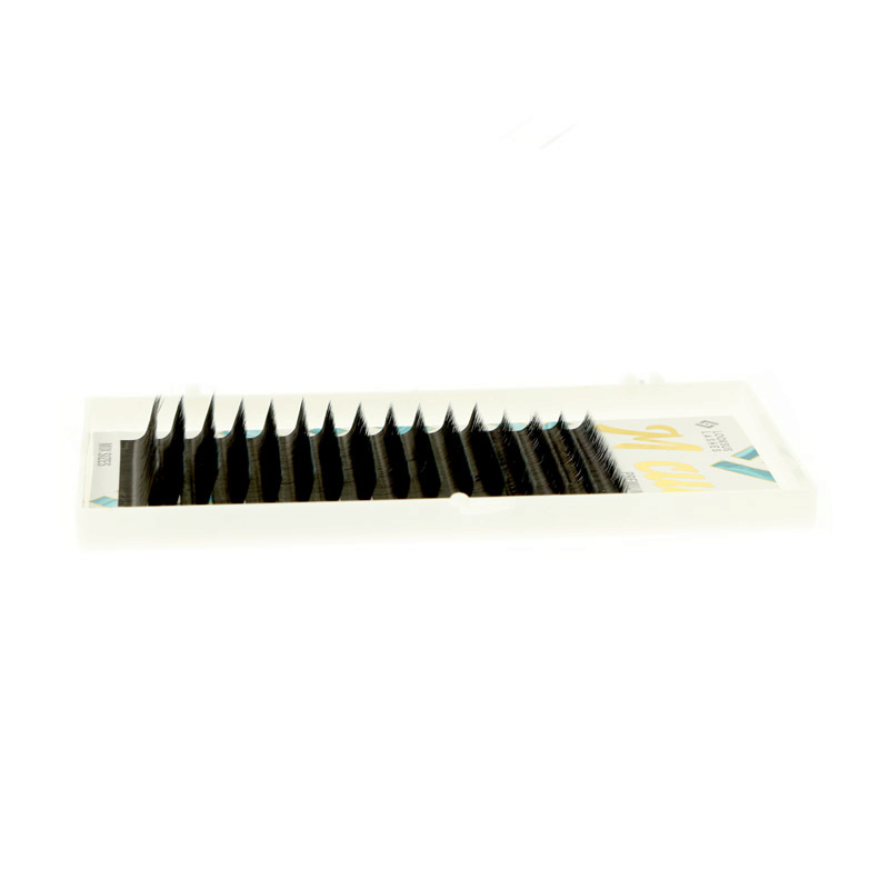 Looksus Lashes