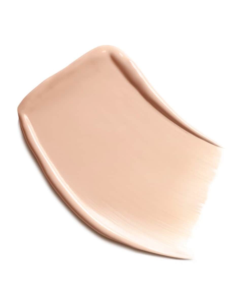 CHANEL VITALUMIÈRE AQUA SAVRŠEN TEN S UČINKOM DRUGE KOŽE SPF 15