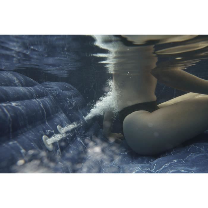 Spa gonflable BESTWAY - Lay-Z-Spa San Fransisco - Hydrojets - 230 x 230 x 71 cm - 5 à 7 places - Carré (couverture, 5 appuie-tête)