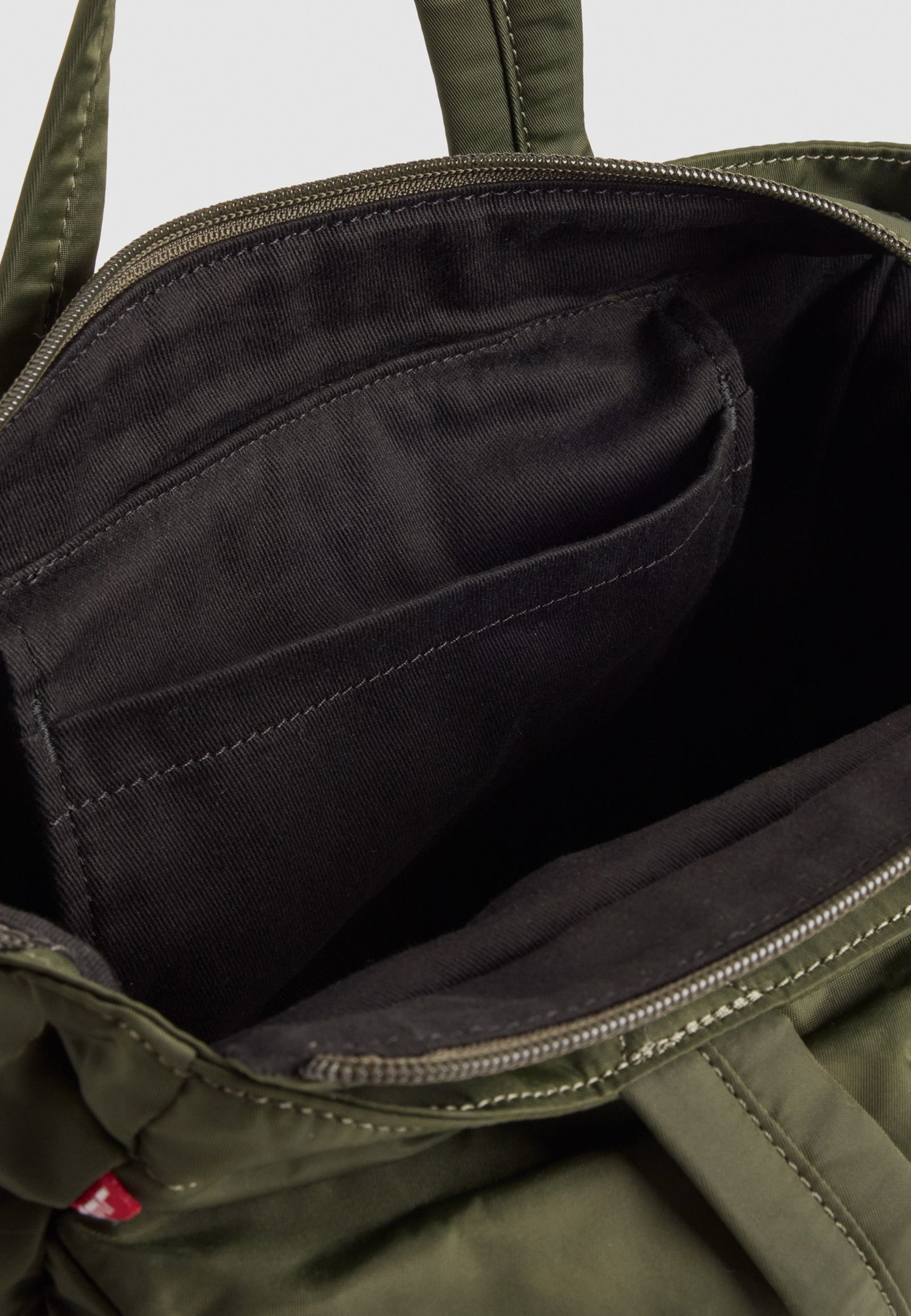 Levi's® MISSION BAY TOTE UNISEX - Tote bag - echt olijfgroen