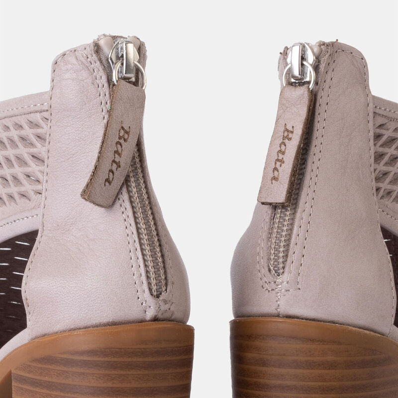 BATA ženske kožne čizme do gležnja s potpeticom