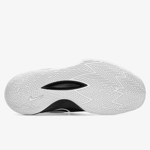  Nike Precision 6
