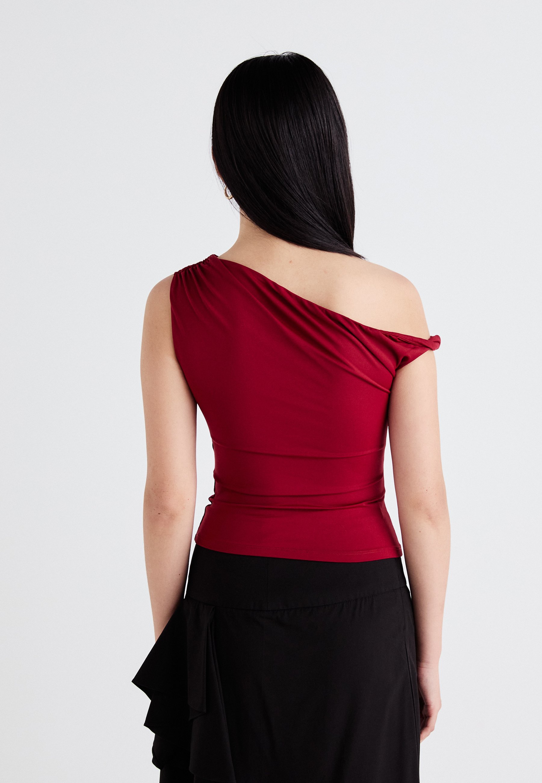 Gina Tricot ASYMMETRIC MICRO - T-shirt basic - rossa