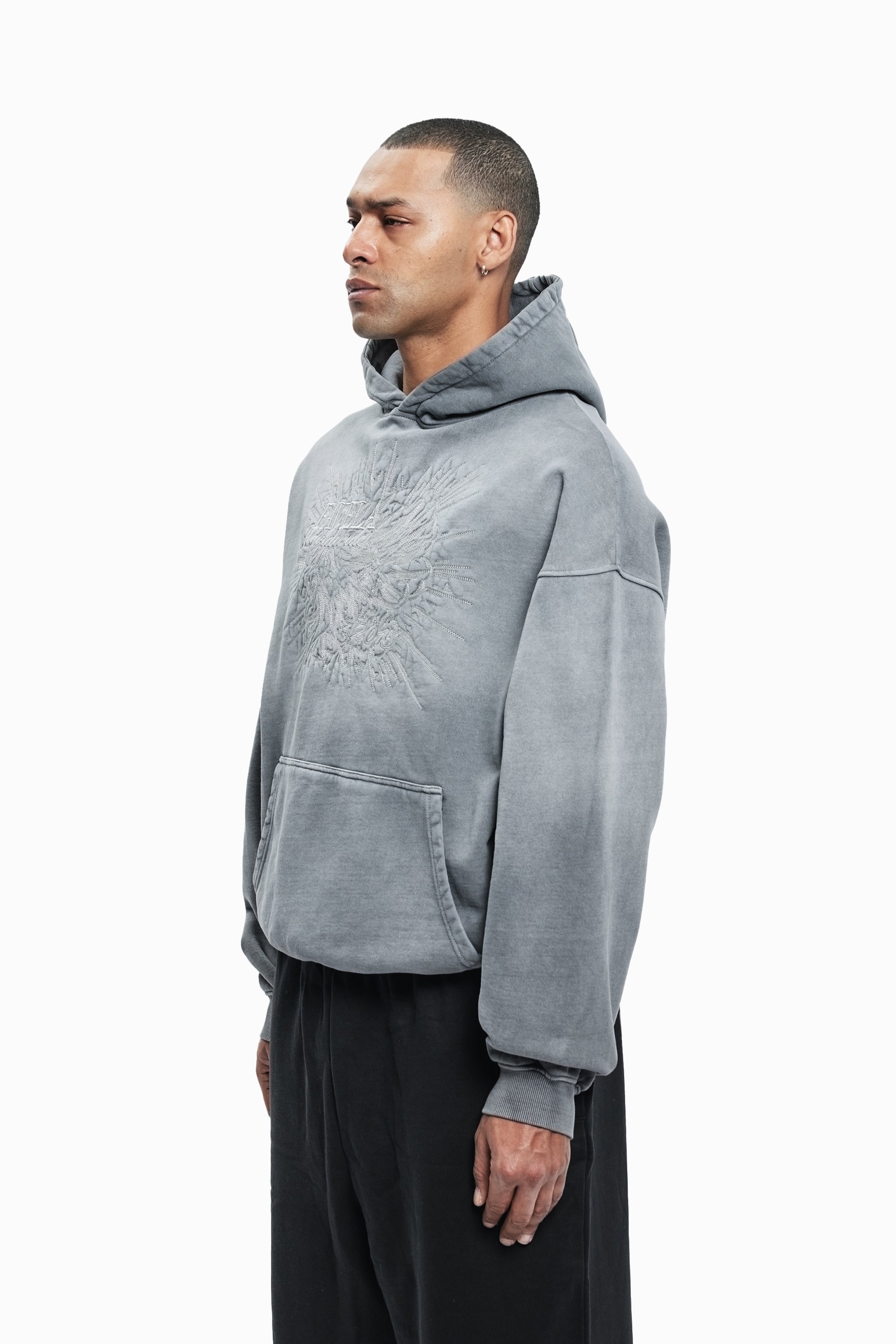 FAVELA Sweatshirts