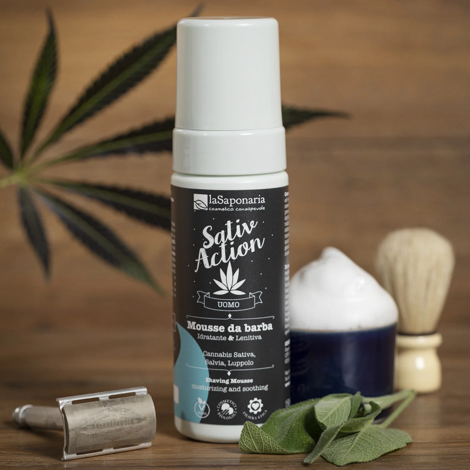 Sativaction Mousse da barba - Schiuma per Rasatura