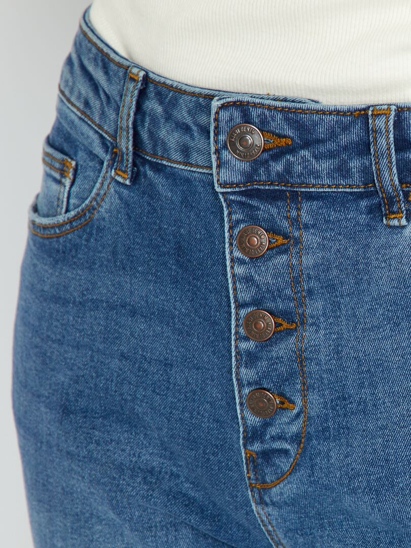 Vaqueros estilo mom de talle muy alto - L28 - AZUL