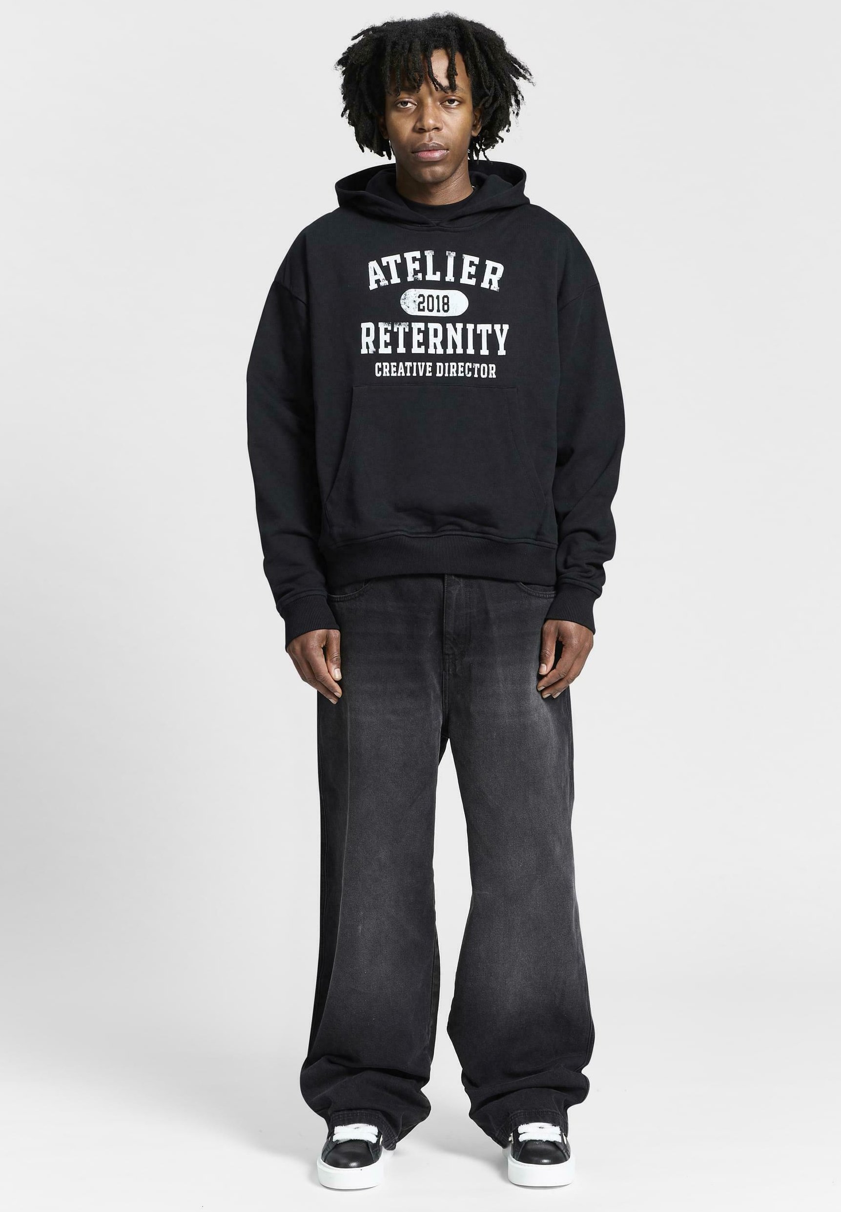 Sweat-shirts à capuche Reternity
