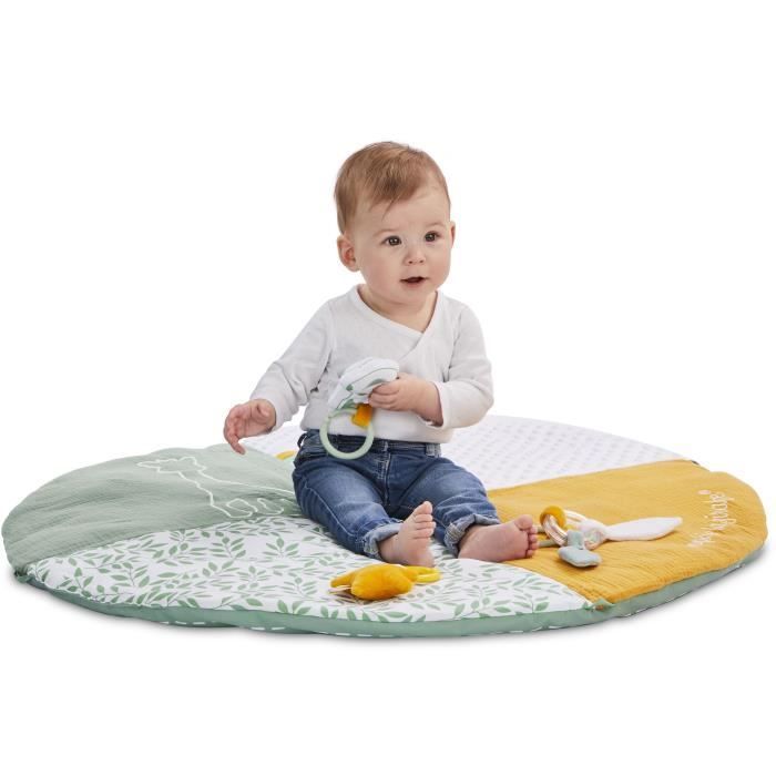 VULLI Reverso Playmat - Sophie the Giraffe - 1 side for activities and 1 side with photos - Adjustable arches