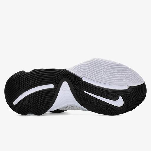 Nike Giannis Immortality 3