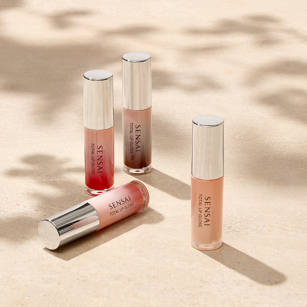 Total Lip Gloss Luxusné lesky na pery