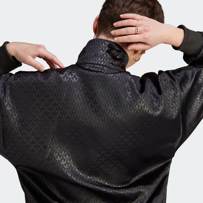 Chaqueta de satén con monograma
