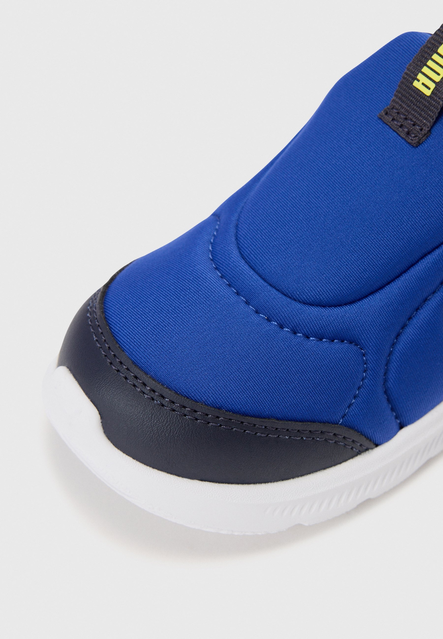 Puma FUN RACER 2 UNISEX - Hardloopschoenen voor op de weg - blauw