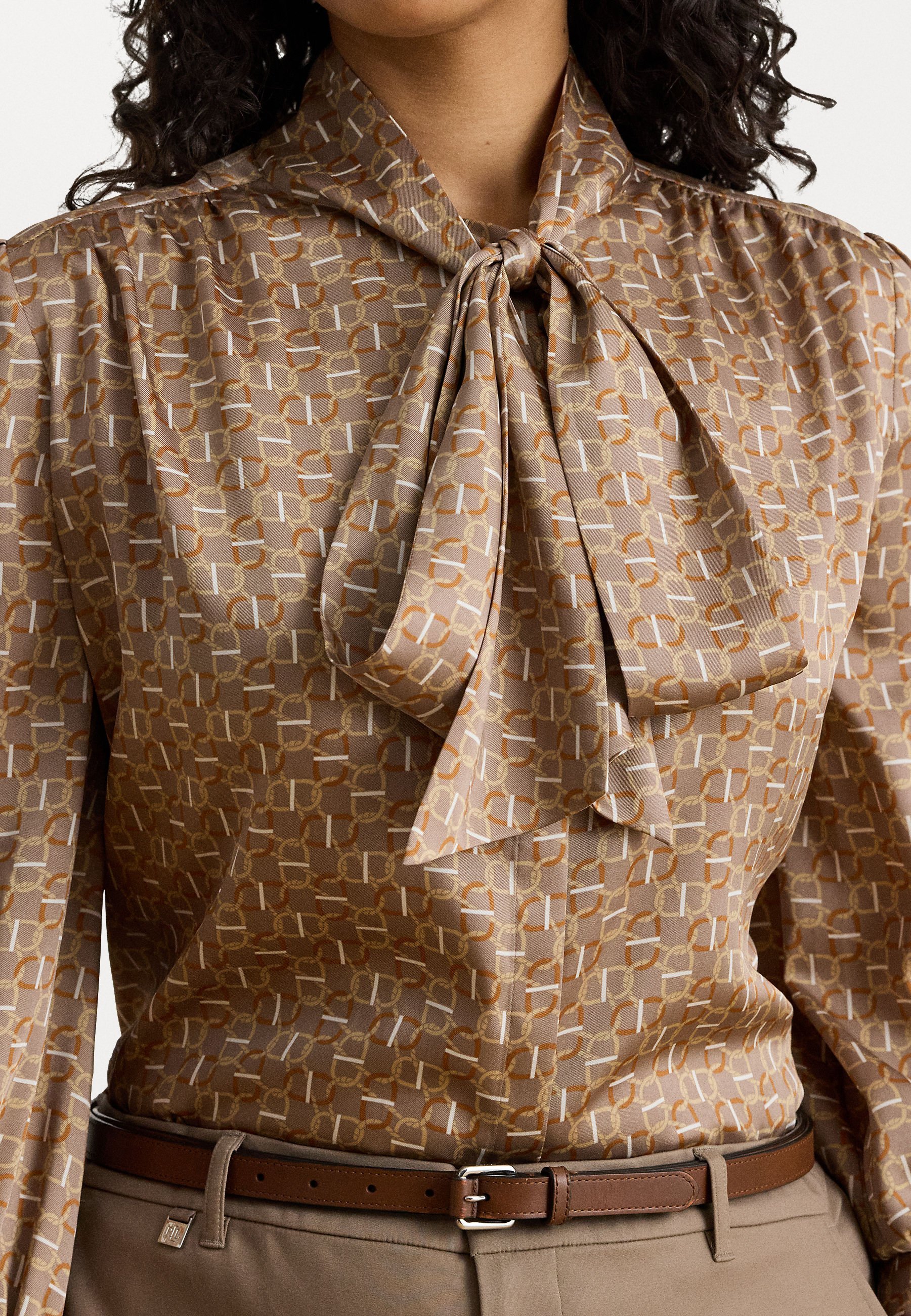 Lauren Ralph Lauren Woman GEO-PRINT TWILL TIE NECK BLOUSE - Pusero - taupe/multi
