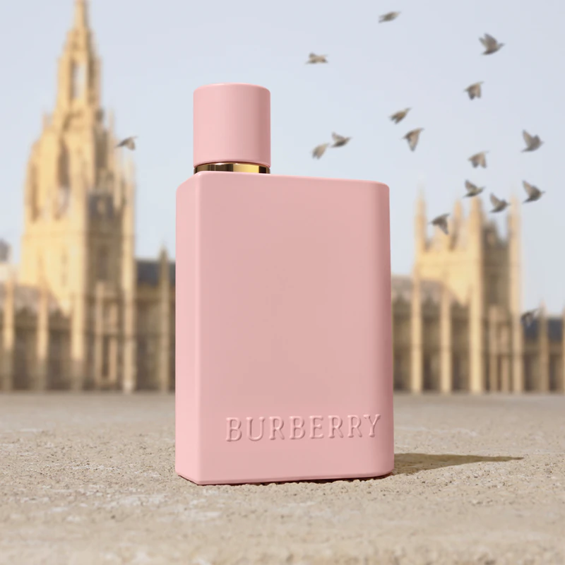 Burberry Her Parfum, perfume feminino.