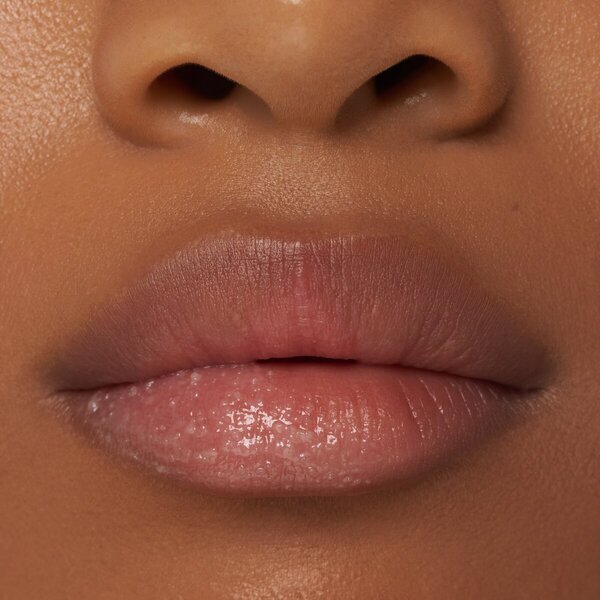 Cukrový peeling na pery Essence Lip Swirl 01 8g