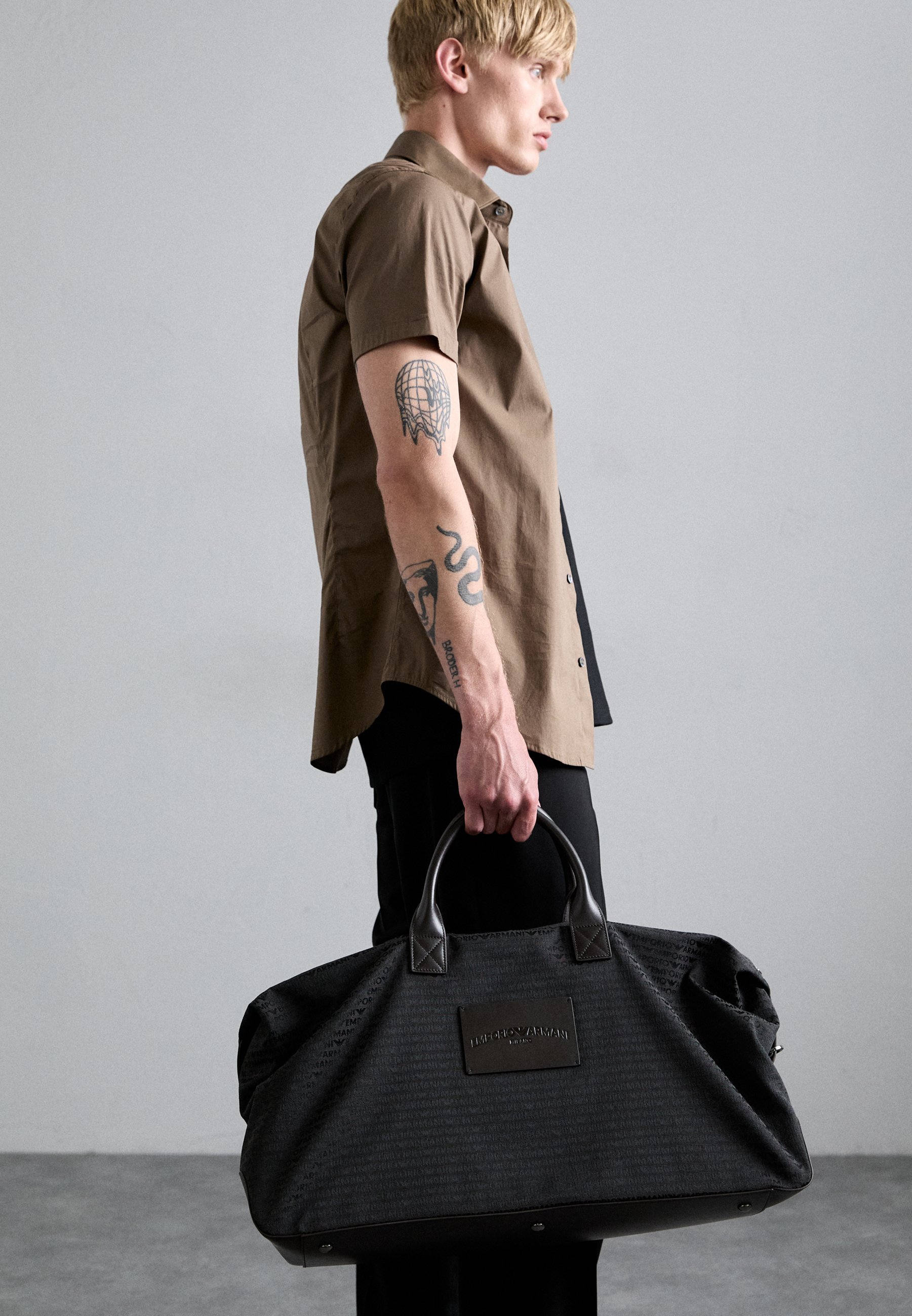Emporio Armani Reizen