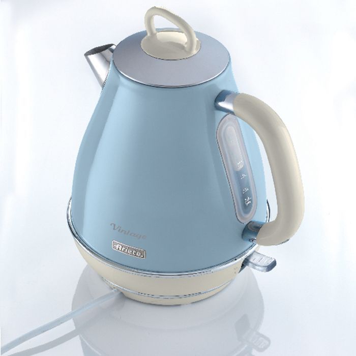 Chaleira vintage azul de 1 litro - ARIETE - 1630 watts - Base de 360 graus - Sem fio