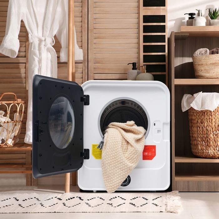 Asciugatrice a parete bianca, capacità 4,5 kg, acciaio inox, 830 W, 5 programmi, asciugatura rapida, multifiltrazione, protezione contro il surriscaldamento, bassa rumorosità.