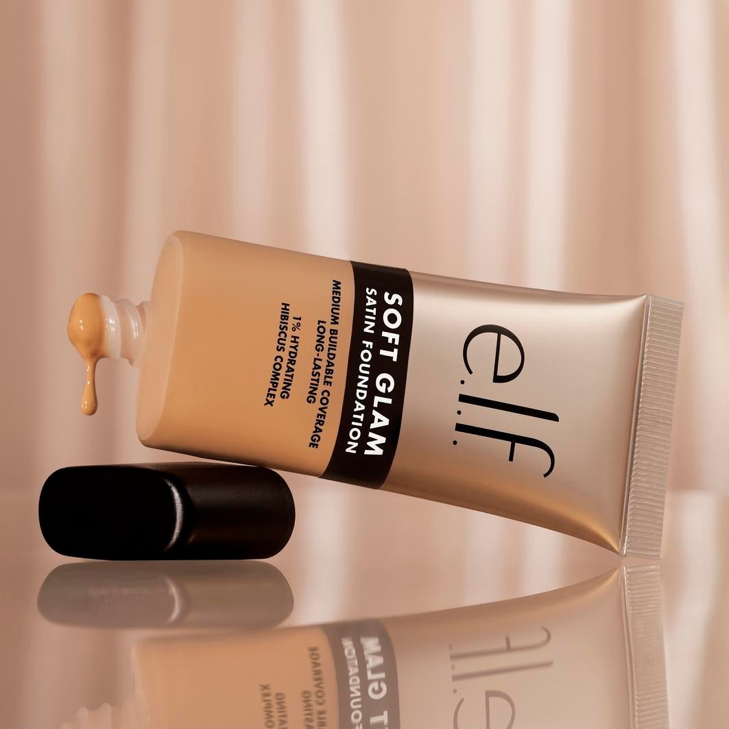 elf Cosmetics puder Soft Glam Satin - 30 ml