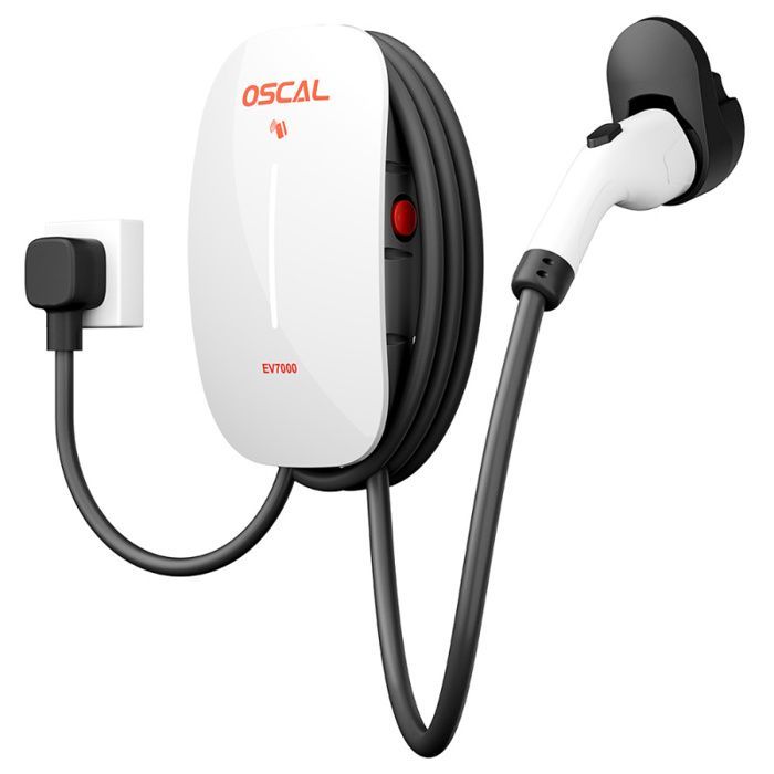 Cargador de pared inteligente Oscal EV7000 (enchufe europeo) con acceso mediante tarjeta RFID y control por aplicación: compacto, potente y más rápido.