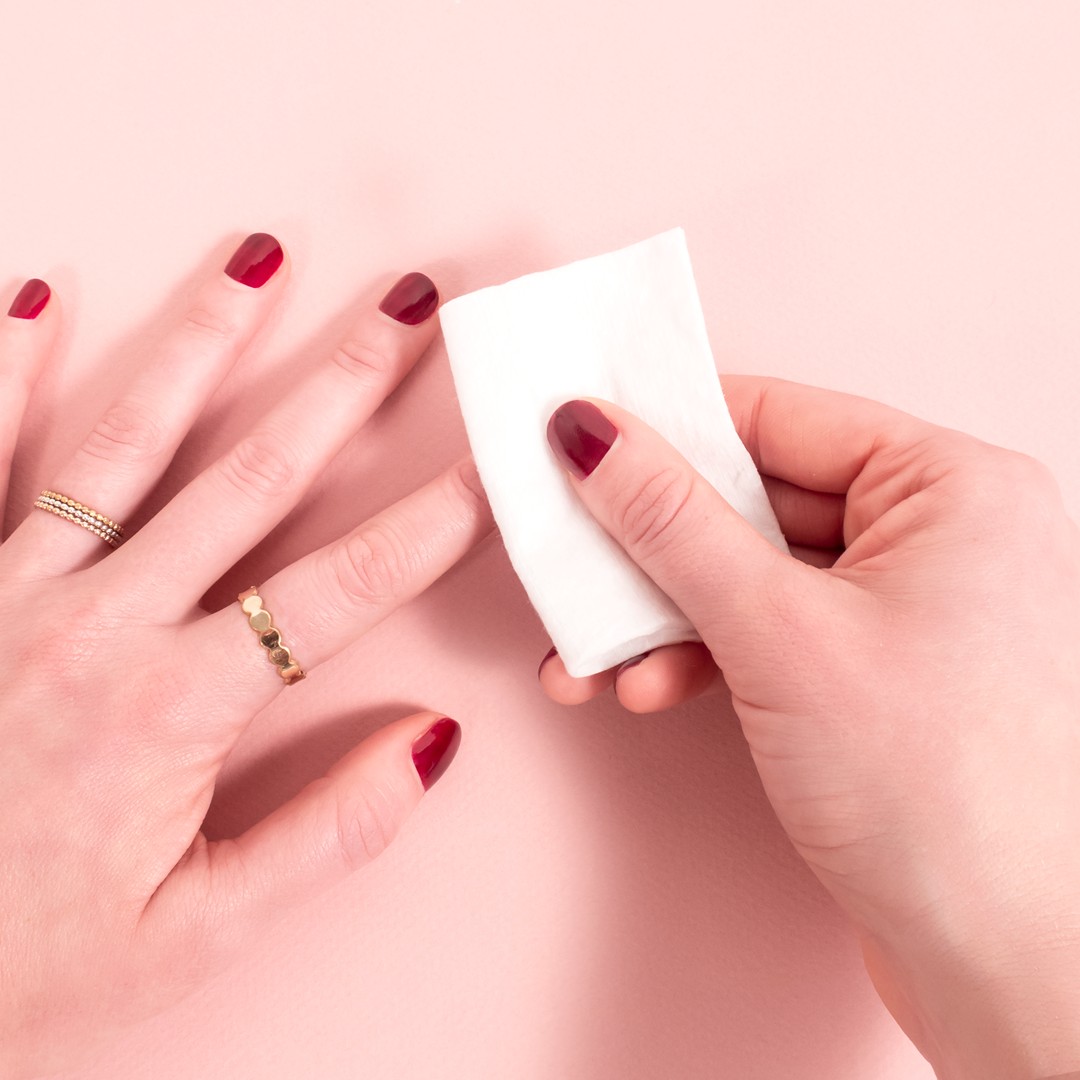 MÊME Cosmetics L'huile dissolvante