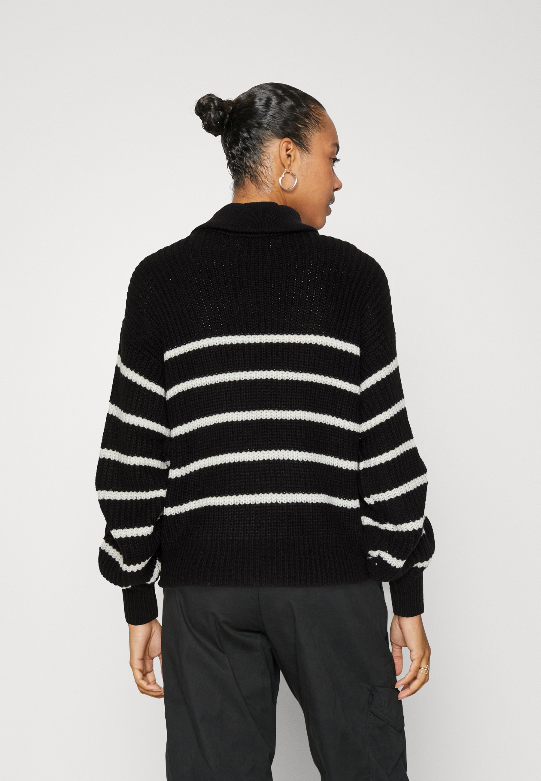 JDY JDYJUSTY Zip Neck Stripe - Trui - zwart/eierpunch