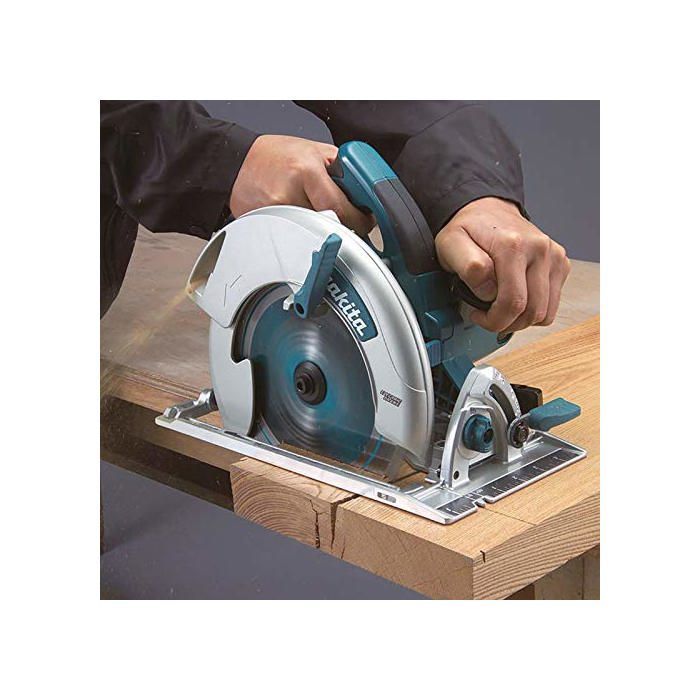 Scie circulaire 1800W MAKITA 210 mm (Livrée avec coffret de transport Makpac) - 5008MGJ