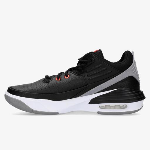 Nike Jordan Max Aura