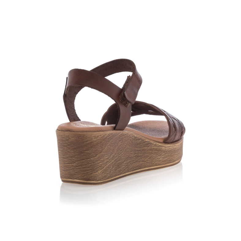 Sandali da donna marroni / Scarpe aperte in punta
