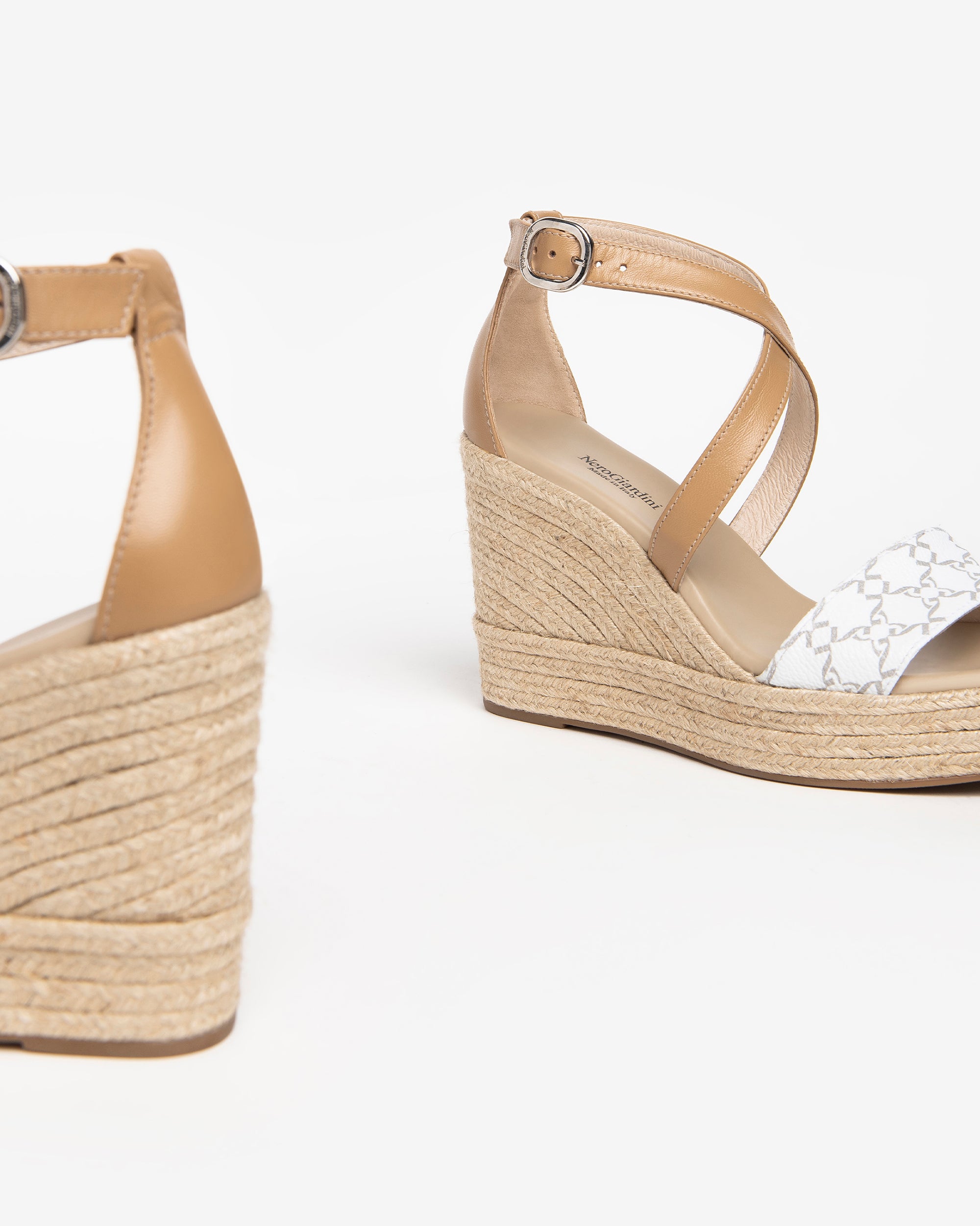  Damen-Ledersandalen