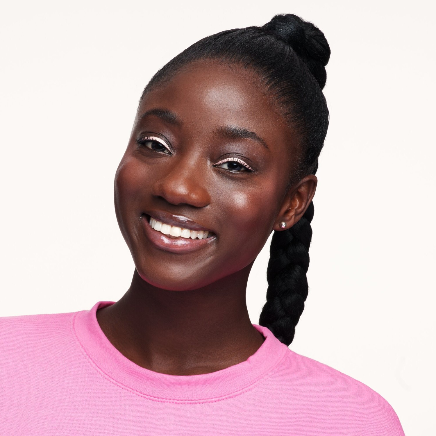Essence luminous EYE TINT