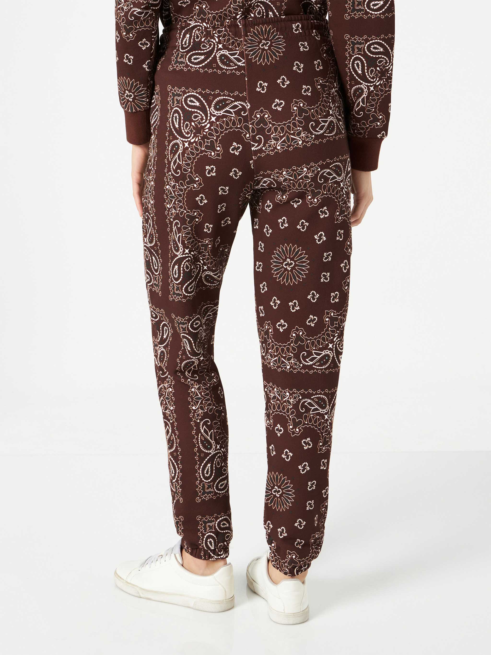 Brune joggingbukser med bandana-print til kvinder