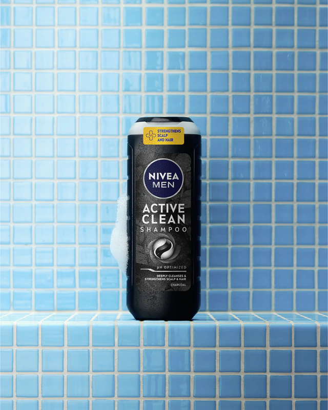 NIVEA MEN Active Clean Diepreinigende Shampoo met Actieve Kool