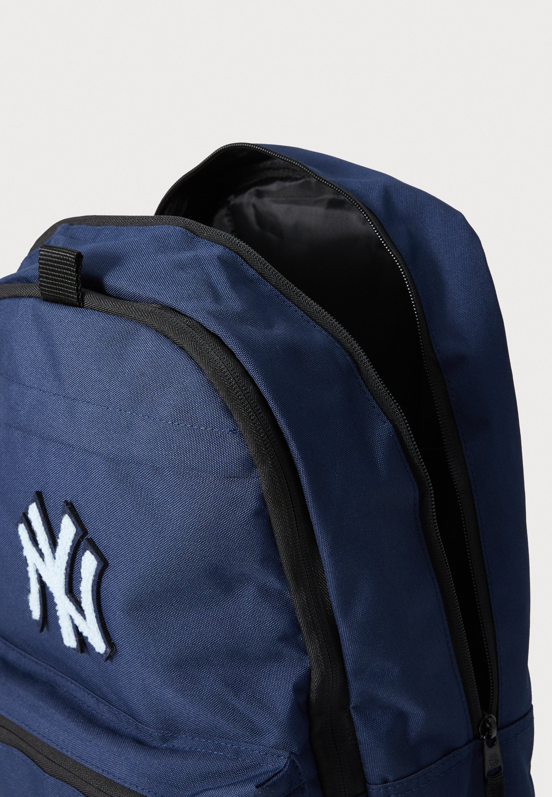 New Era NEW YORK YANKEES APPLIQUE DELAWARE Tasche - Rucksack - marineblau