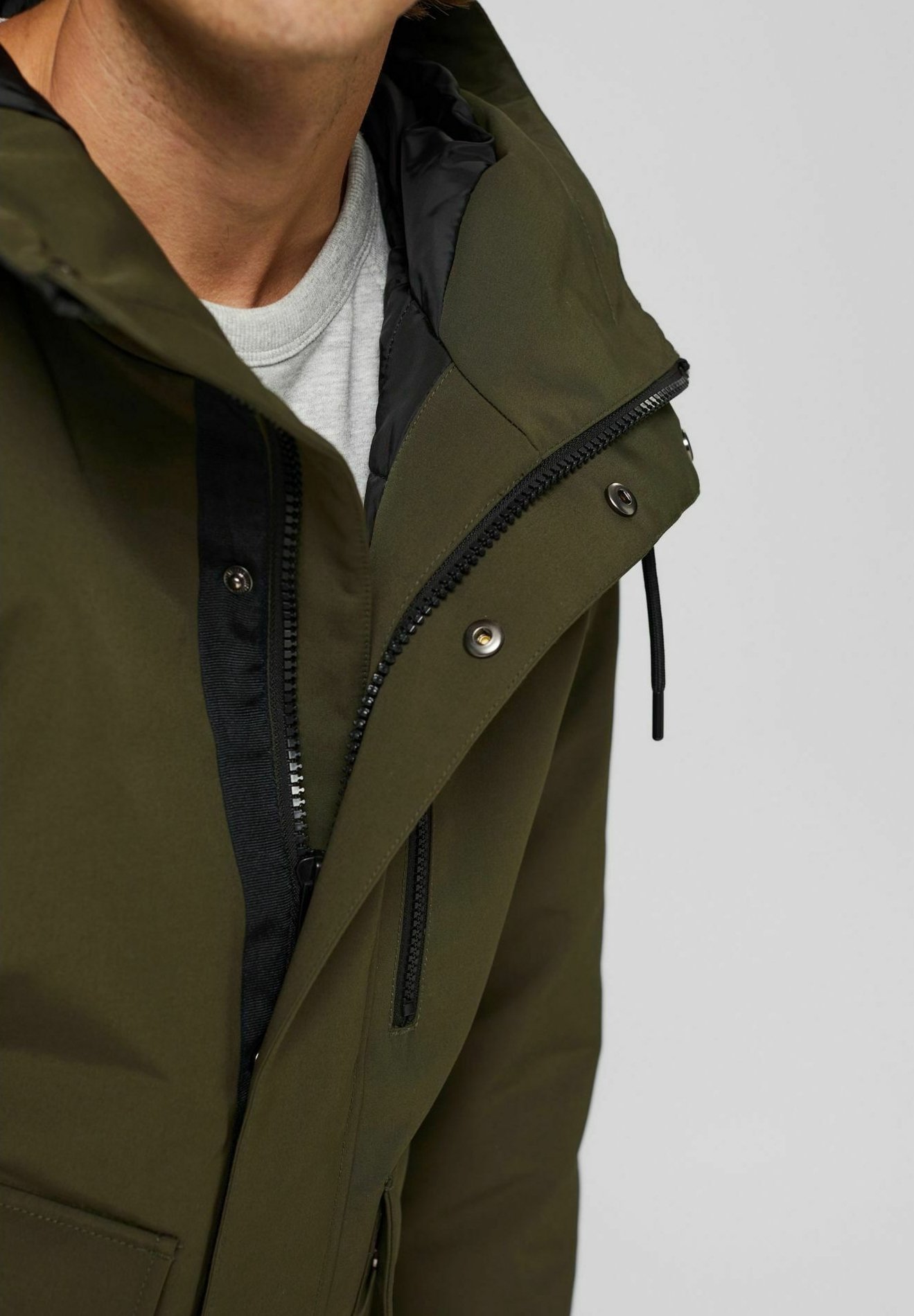 Giacca invernale Esprit - verde metallizzato