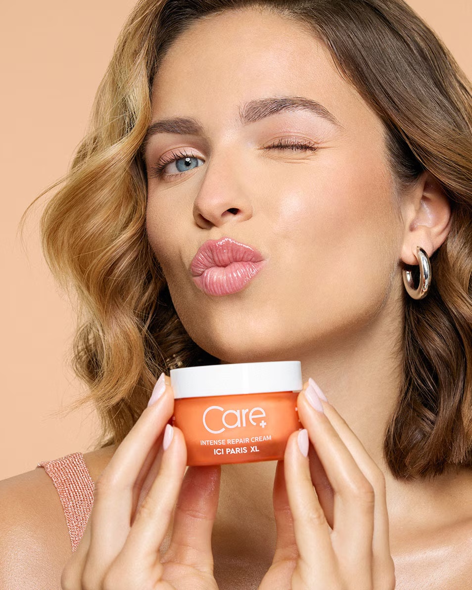 ICI PARIS XL CARE intensyviai atkuriamasis kremas