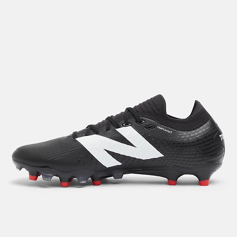 Ghete de fotbal unisex TEKELA PRO LOW FG V4+ - Negru cu alb și roșu intens