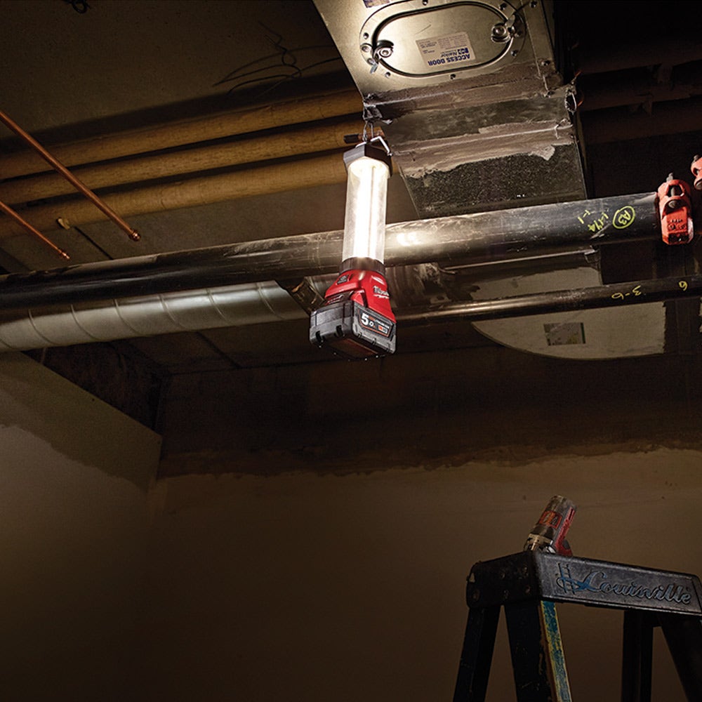 Latarka LED MILWAUKEE 18V M18LL-0